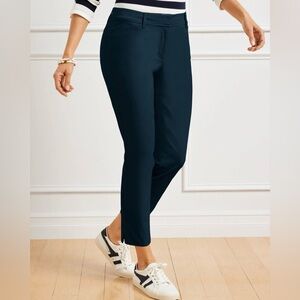 Talbots Perfect Crop Pant Curvy fit Navy Womens 14P Midrise Slim leg